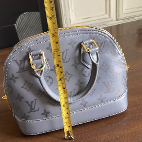 LOUIS VUITTON GREY ALMA TRIANON BB BAG - Picture 13 of 16